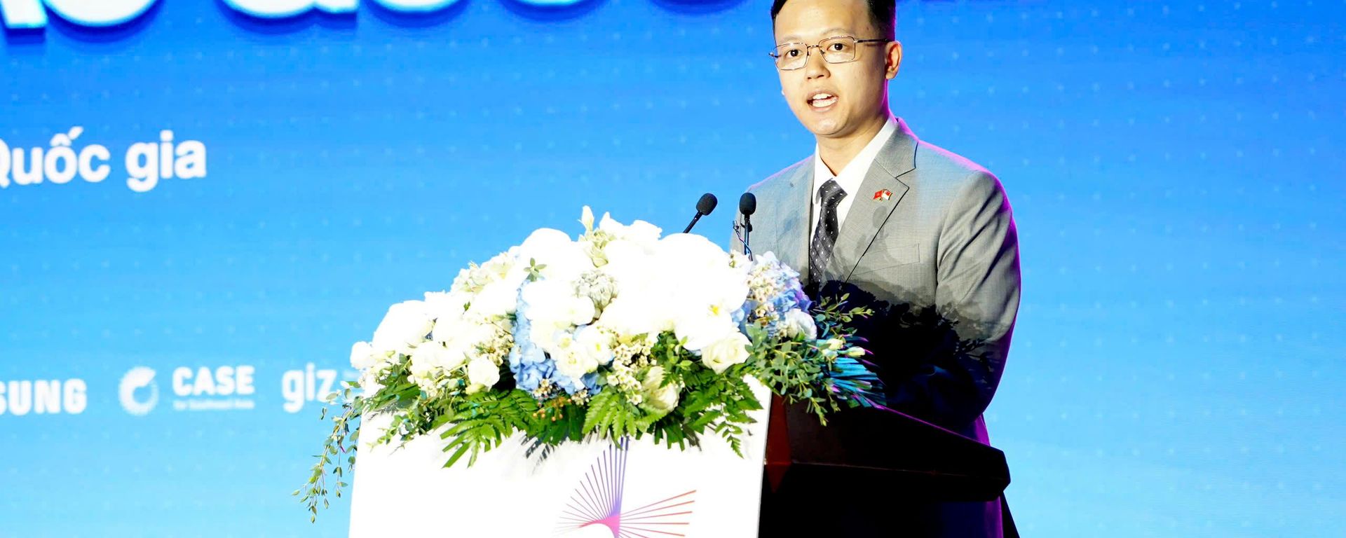 Ông Edward Lim - Giám đốc Quốc gia NUSX, thuộc Đại học Quốc gia Singapore (NUS) - Sputnik Việt Nam, 1920, 04.10.2026