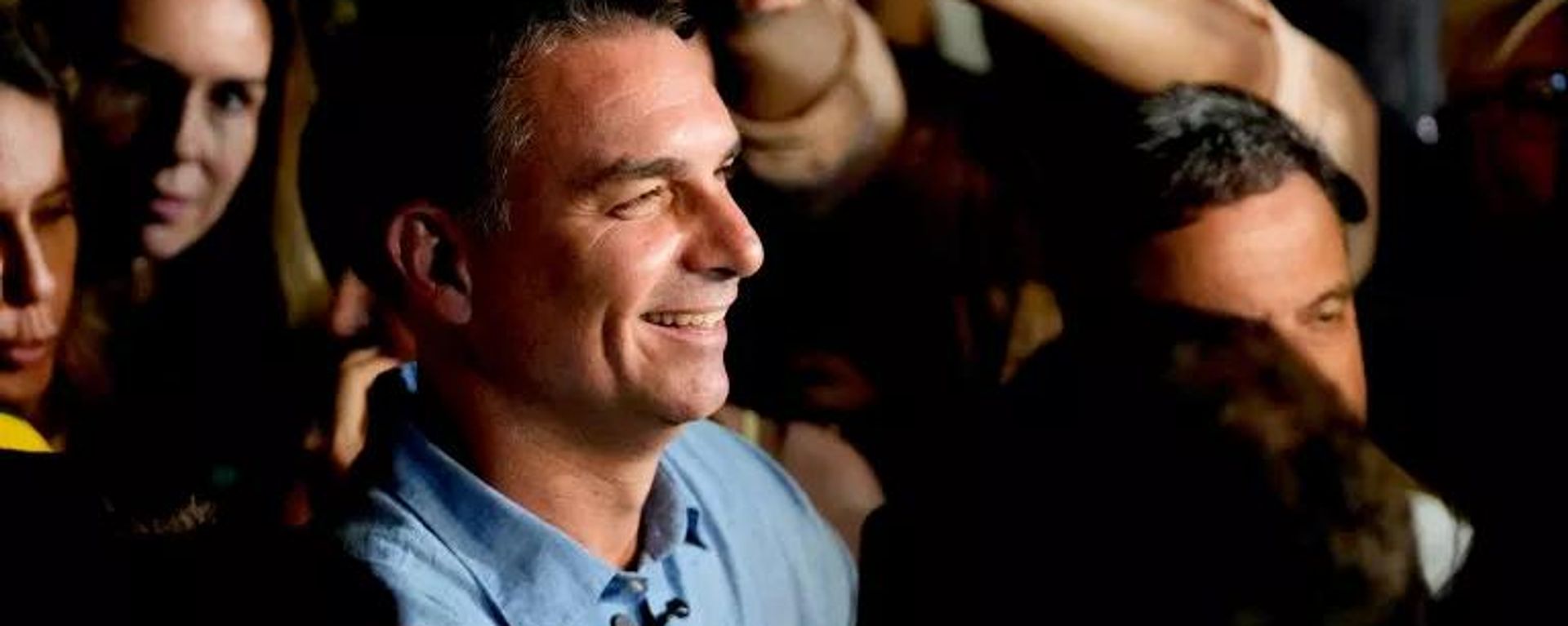 Ứng cử viên tổng thống Brazil Flavio Bolsonaro, ngày 4 tháng 10 năm 2026 - Sputnik Việt Nam, 1920, 06.10.2026