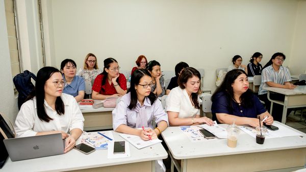 Dự án tiếng Nga đến với Đại học Quốc gia Hà Nội - Sputnik Việt Nam