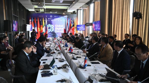 Cuộc họp lần thứ sáu của Đối thoại Nga-ASEAN về An ninh Công nghệ Thông tin và Truyền thông tại Diễn đàn Kỹ thuật số Toàn cầu lần thứ 2 - Sputnik Việt Nam