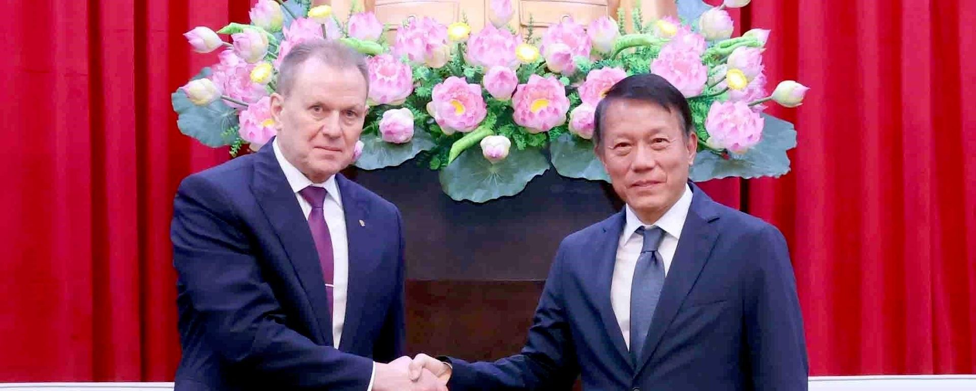 Đại tướng Lương Tam Quang, Bộ trưởng Bộ Công an tiếp Giám đốc Cơ quan Thi hành án Liên bang Nga (FSIN) Arkady Alexandrovich Gostev - Sputnik Việt Nam, 1920, 14.10.2026