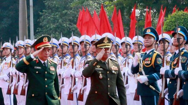  - Sputnik Việt Nam