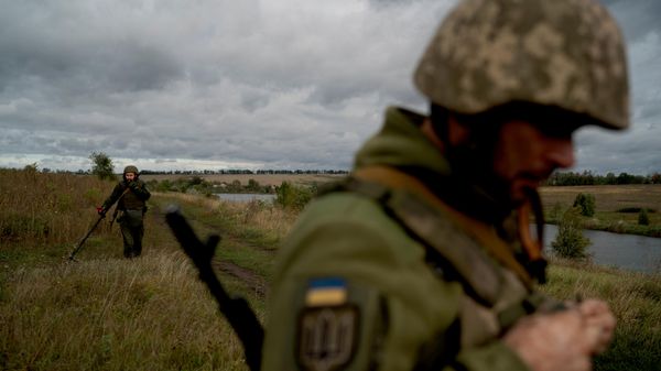 Một binh sĩ Ukraina - Sputnik Việt Nam