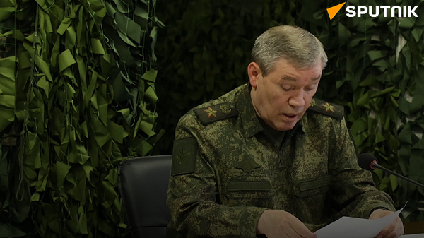 Tổng tham mưu trưởng LLVT Nga Valery Gerasimov: Thành phố Dobropolye đã được giải phóng - Sputnik Việt Nam