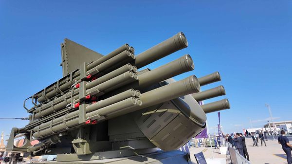 Tổ hợp tên lửa phòng không Pantsir-SMD-E - Sputnik Việt Nam