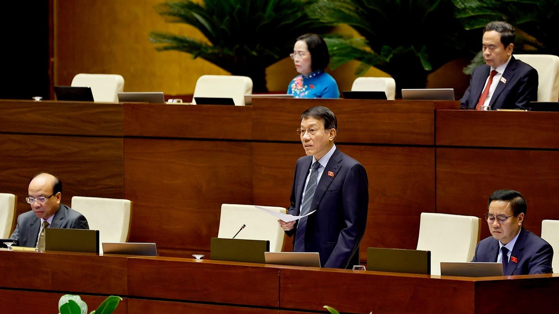 Bộ trưởng Bộ Công an Lương Tam Quang phát biểu giải trình, làm rõ một số vấn đề đại biểu Quốc hội nêu Bộ trưởng Bộ Công an Lương Tam Quang phát biểu giải trình, làm rõ một số vấn đề đại biểu Quốc hội nêu - Sputnik Việt Nam, 1920, 27.10.2026