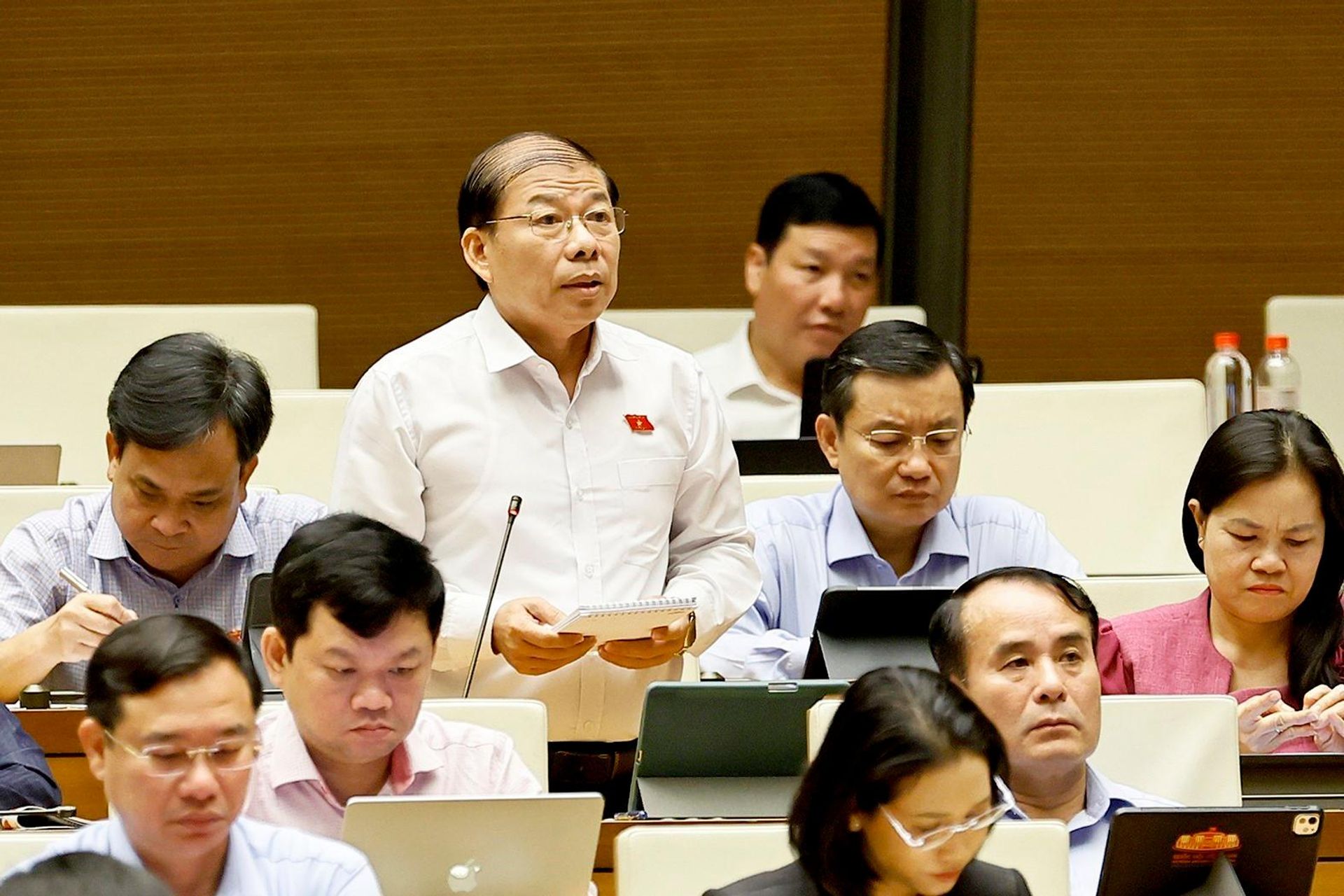 Đại biểu Quốc hội Thành phố Hồ Chí Minh Nguyễn Thanh Sang phát biểu Đại biểu Quốc hội Thành phố Hồ Chí Minh Nguyễn Thanh Sang phát biểu - Sputnik Việt Nam, 1920, 27.10.2026