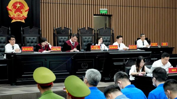 Hội đồng xét xử điều hành phiên tòa - Sputnik Việt Nam