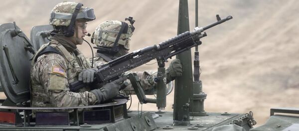 Lính Mỹ trong khuôn khổ chiến dịch NATO Lính Mỹ trong khuôn khổ chiến dịch NATO - Sputnik Việt Nam
