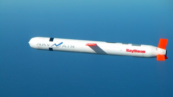 Tên lửa tầm trung “Tomahawk” - Sputnik Việt Nam