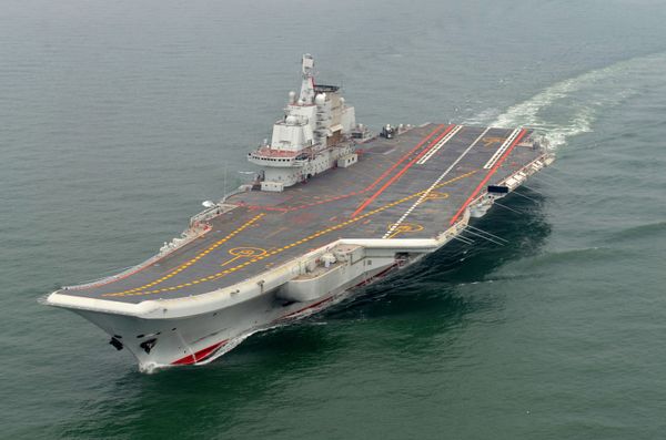Tàu sân bay Liêu Ninh Tàu sân bay Liêu Ninh - Sputnik Việt Nam