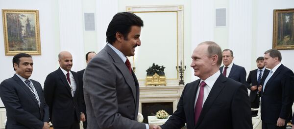 Tổng thống Nga Vladimir Putin và Quốc vương Qatar Tamim Al-Thani - Sputnik Việt Nam