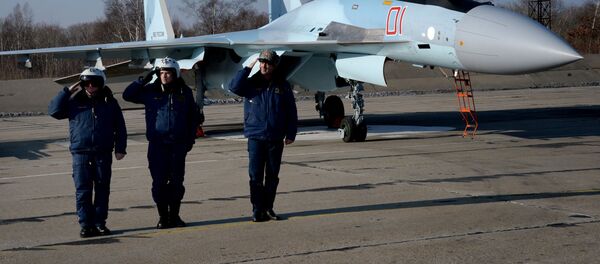Tiêm kích cơ Su-35S tại Primorie Tiêm kích cơ Su-35S tại Primorie - Sputnik Việt Nam