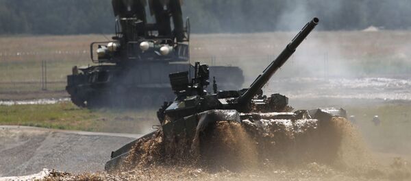 Xe tăng T-90 tại Diễn đàn Quốc tế II “Công nghệ trong ngành chế tạo máy-2012”. - Sputnik Việt Nam
