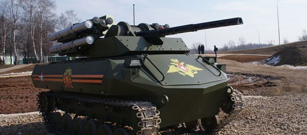 Боевой многофункциональный робототехнический комплекс Уран-9 - Sputnik Việt Nam