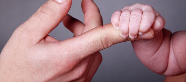 Người mẹ và đứa trẻ - Sputnik Việt Nam