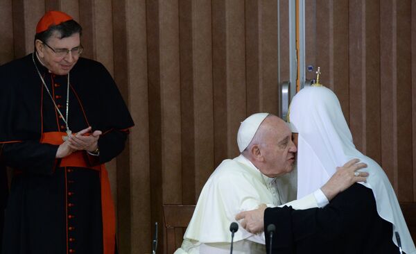 Giáo hoàng Francis và Đại Giáo chủ Kirill Giáo hoàng Francis và Đại Giáo chủ Kirill - Sputnik Việt Nam