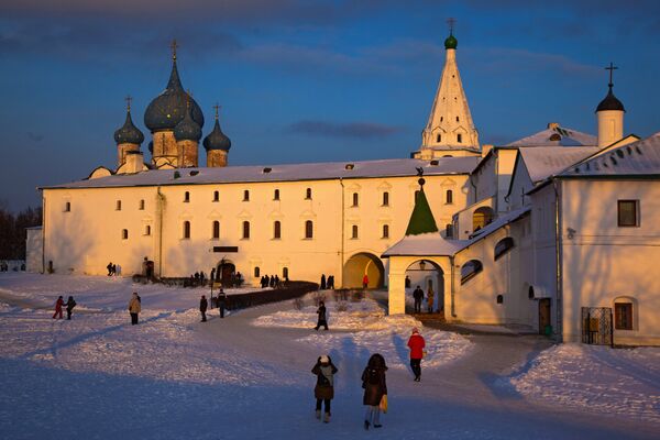 Thị trấn Suzdal vẫn lưu giữ được diện mạo cổ xưa qua nhiều thế kỷ. - Sputnik Việt Nam