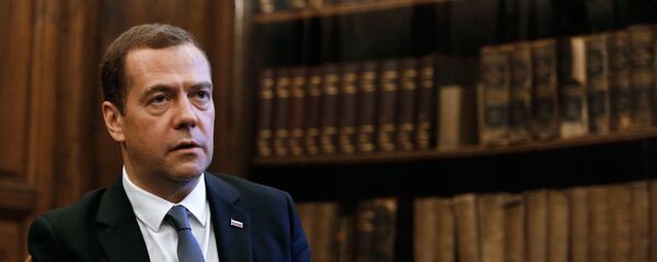 Thủ tướng Nga Dmitry Medvedev trả lời những câu hỏi của “Times”. Thủ tướng Nga Dmitry Medvedev trả lời những câu hỏi của “Times”. - Sputnik Việt Nam