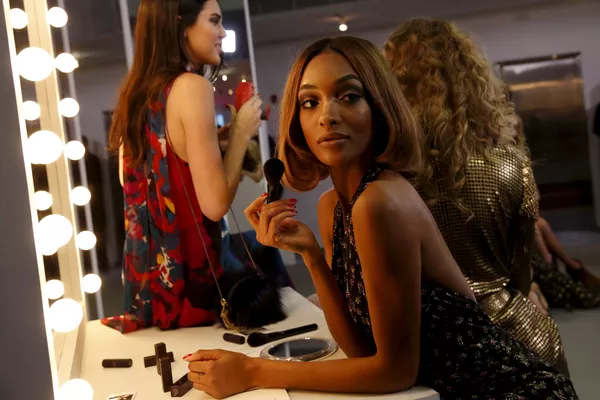 Người mẫu Anh Jourdan Dunn tại Tuần lễ thời trang New York Người mẫu Anh Jourdan Dunn tại Tuần lễ thời trang New York - Sputnik Việt Nam