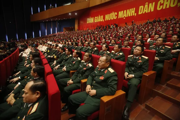 Đằng sau sự thật về những lời cổ súy chiêu bài Chấn hưng đất Việt để xuyên tạc lịch sử Đằng sau sự thật về những lời cổ súy chiêu bài Chấn hưng đất Việt để xuyên tạc lịch sử - Sputnik Việt Nam