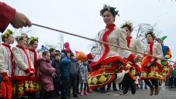 Lễ Maslenitsa ở Kazan - Sputnik Việt Nam