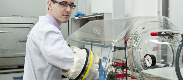 Nhà khoa học Đại học Viễn Đông đang tiến hành nghiên cứu - Sputnik Việt Nam