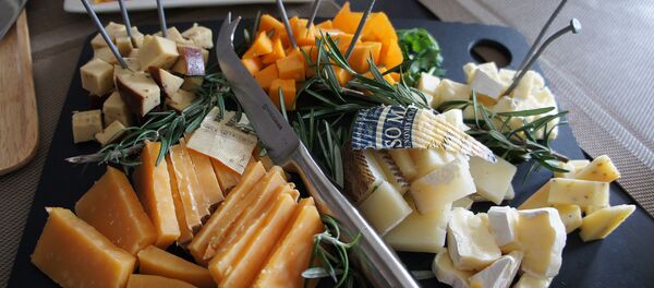 Đĩa pho mát - Sputnik Việt Nam