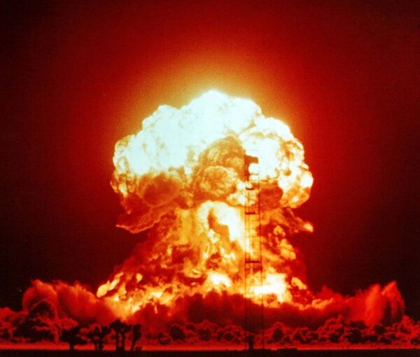 Có nên phát động chiến tranh không? Mỹ xem xét rủi ro gắn với cuộc tấn công hạt nhân Có nên phát động chiến tranh không? Mỹ xem xét rủi ro gắn với cuộc tấn công hạt nhân - Sputnik Việt Nam