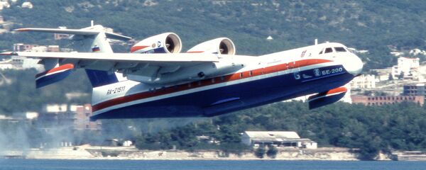 Máy bay lưỡng cư  Be-200 - Sputnik Việt Nam