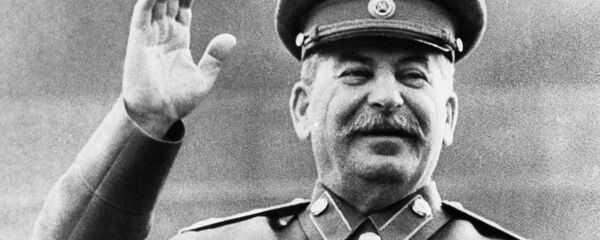 Iosif  Stalin - Sputnik Việt Nam
