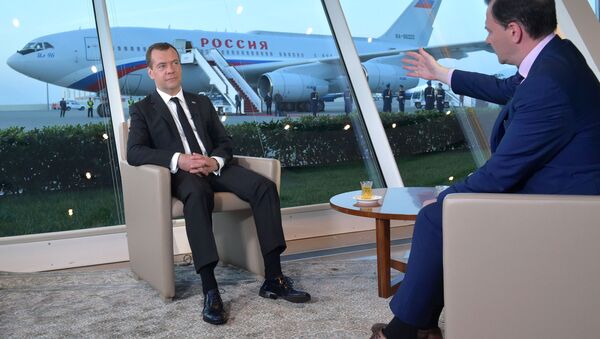 Dmitry Medvedev - Sputnik Việt Nam