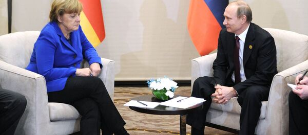 Tổng thống Nga Vladimir Putin và Thủ tướng Đức Angela Merkel Tổng thống Nga Vladimir Putin và Thủ tướng Đức Angela Merkel - Sputnik Việt Nam