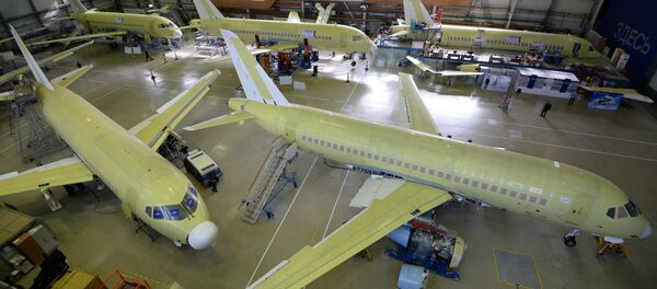 Lắp ráp máy bay Sukhoi Superjet - Sputnik Việt Nam