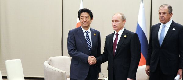 Vladimir Putin và Shinzo Abe - Sputnik Việt Nam