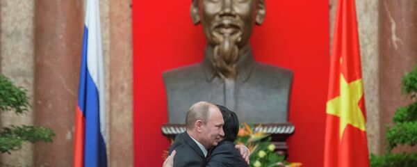 Vladimir Putin tại Việt Nam - Sputnik Việt Nam