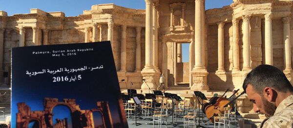Dàn nhạc nổi tiếng của Nga biểu diễn ở Palmyra - Sputnik Việt Nam