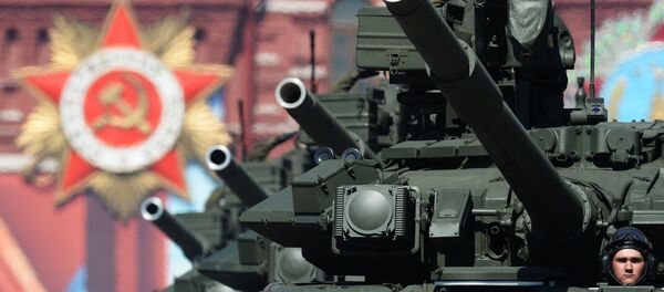 Xe tăng chiến đấu chủ lực T-90A trong cuộc diễu binh kỷ niệm lần thứ 71 Chiến thắng trong Chiến tranh Vệ quốc Vĩ đại Xe tăng chiến đấu chủ lực T-90A trong cuộc diễu binh kỷ niệm lần thứ 71 Chiến thắng trong Chiến tranh Vệ quốc Vĩ đại - Sputnik Việt Nam