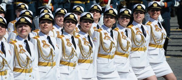 Đội ngũ diễu binh của nữ học viên Đại học Quân sự thuộc Bộ Quốc phòng Nga Đội ngũ diễu binh của nữ học viên Đại học Quân sự thuộc Bộ Quốc phòng Nga - Sputnik Việt Nam