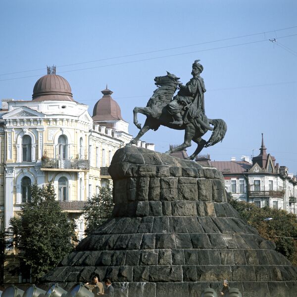Đài Bogdan Khmelnitsky, Kiev Đài Bogdan Khmelnitsky, Kiev - Sputnik Việt Nam