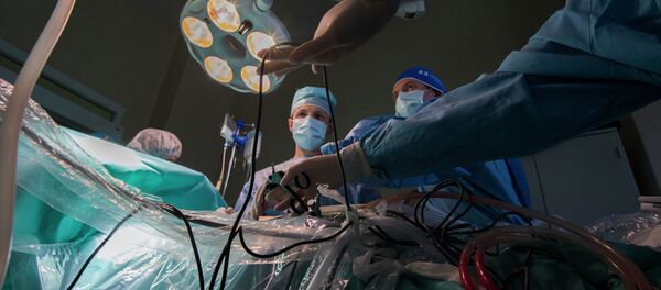 Сác nhà khoa học Nga tham gia chuẩn bị việc cấy ghép đầu - Sputnik Việt Nam