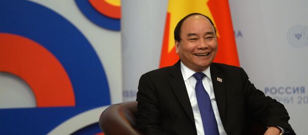 Cuộc gặp gỡ song phương giữa Tổng thống Nga Vladimir Putin và Thủ tướng nước Cộng hòa xã hội chủ nghĩa Việt Nam Nguyễn Xuân Phúc Cuộc gặp gỡ song phương giữa Tổng thống Nga Vladimir Putin và Thủ tướng nước Cộng hòa xã hội chủ nghĩa Việt Nam Nguyễn Xuân Phúc - Sputnik Việt Nam