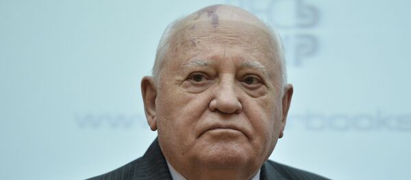 Tổng thống đầu tiên của Liên Xô Mikhail Gorbachev Tổng thống đầu tiên của Liên Xô Mikhail Gorbachev - Sputnik Việt Nam