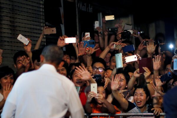 Người dân Hà Nội vào thời điểm chuyến thăm của ông Obama - Sputnik Việt Nam