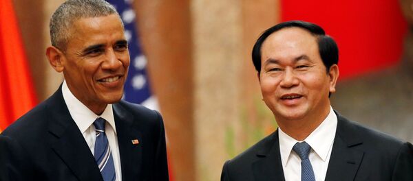 Tổng thống Mỹ Barack Obama hội đàm với Chủ tịch Việt Nam Trần Đại Quang Tổng thống Mỹ Barack Obama hội đàm với Chủ tịch Việt Nam Trần Đại Quang - Sputnik Việt Nam