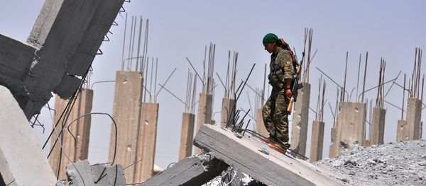 người Kurd Syria ở thành phố Raqqa - Sputnik Việt Nam