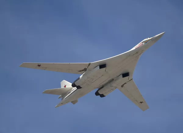 Máy bay ném bom Tu-160 Máy bay ném bom Tu-160 - Sputnik Việt Nam