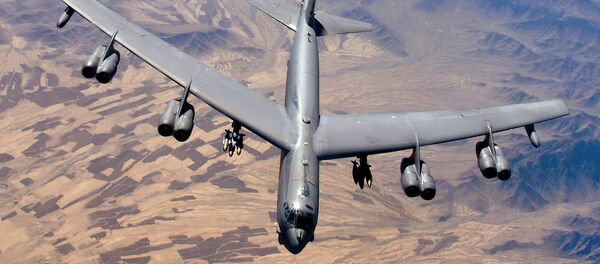 B-52 B-52 - Sputnik Việt Nam