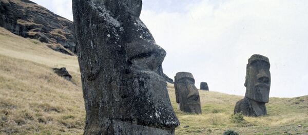 Ngẫu tượng trên đảo Phục Sinh - Sputnik Việt Nam