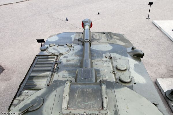 Khẩu pháo tự hành 2S1 Hoa cẩm chướng từ thời Liên Xô Khẩu pháo tự hành 2S1 Hoa cẩm chướng từ thời Liên Xô - Sputnik Việt Nam